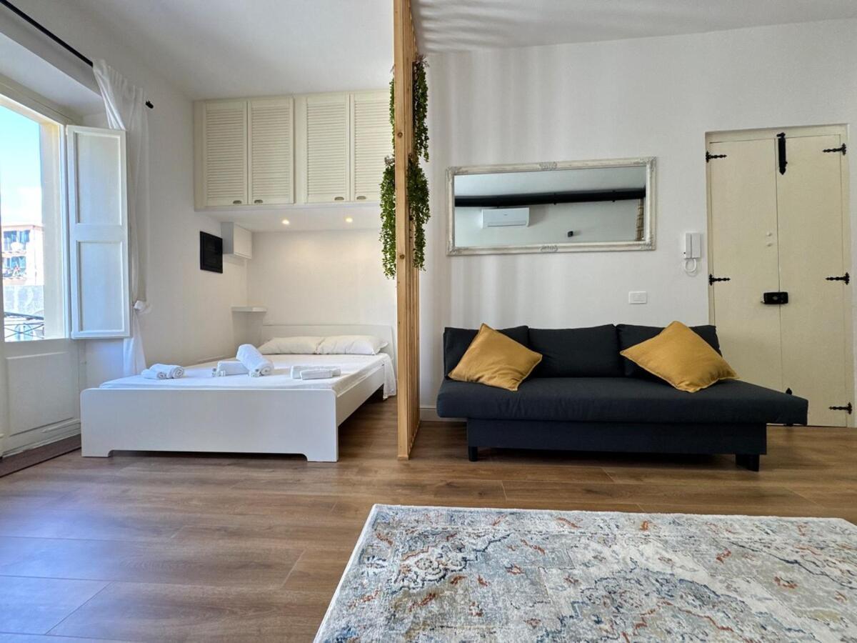 27, Centro, Cagliari, Sardinia Appartement *